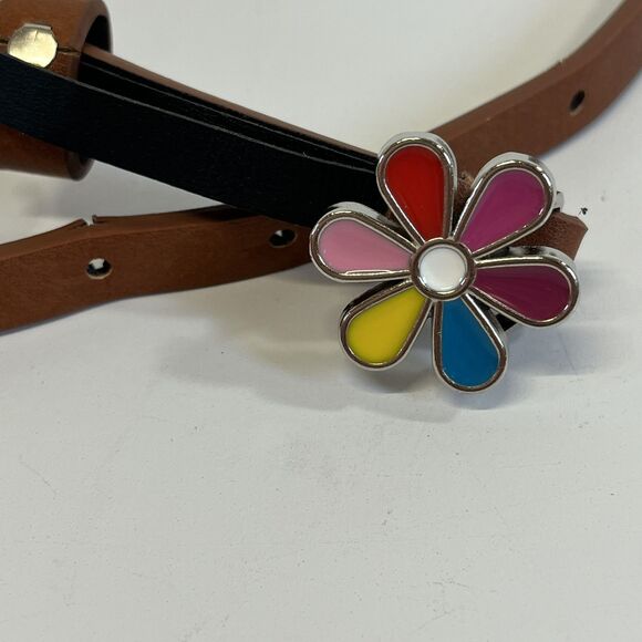 BOHO FAUX LEATHER SKINNY BELT COLORFUL ENAMEL FLOWER BUCKLE.‎ 60's Hippie Vibe - Picture 1 of 6